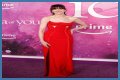 Anne Hathaway wore Versace to ‘The Idea of You’ NYC premiere: sexy & cute?